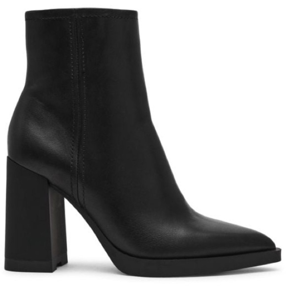Steve Madden Black Heeled Boots